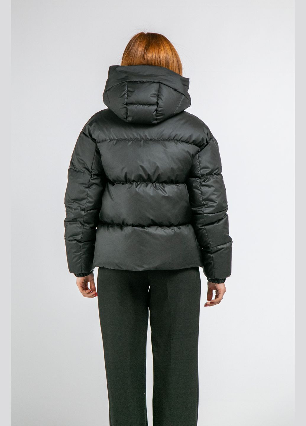 Черная зимняя куртка зимняя с карманами CHICLY