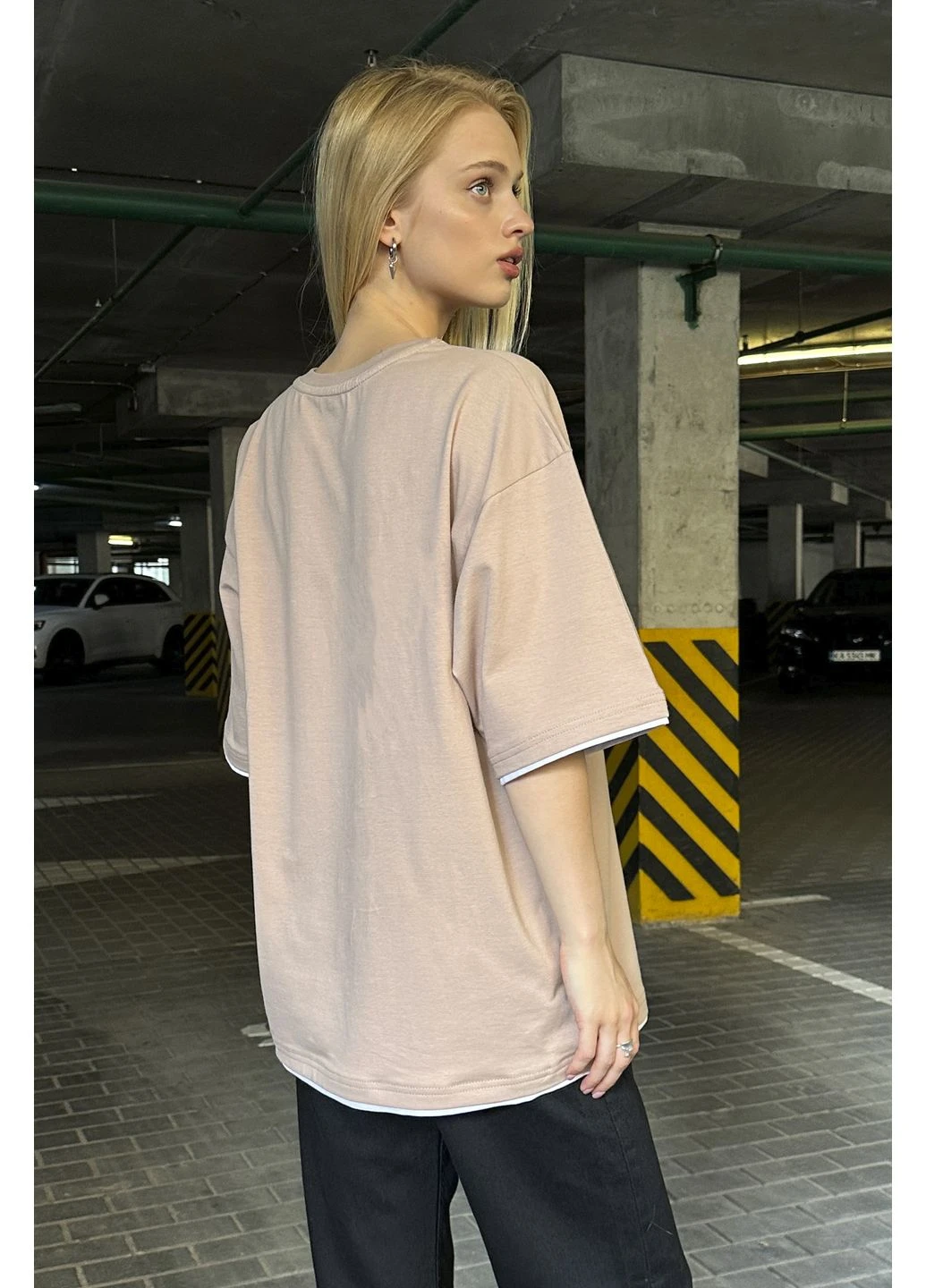 Футболка жіноча оверсайз з білими вставками Cappuccino Taboo clothing company - (393260727)