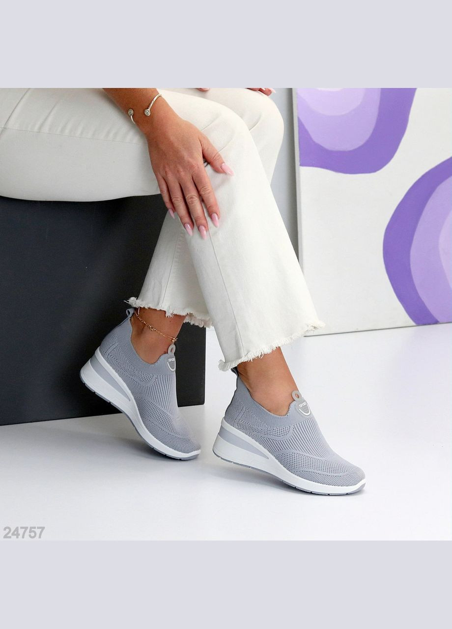 Серые летние женские мокасины-слипоны – серые, текстильные, лёгкие, на танкетке Hongquan