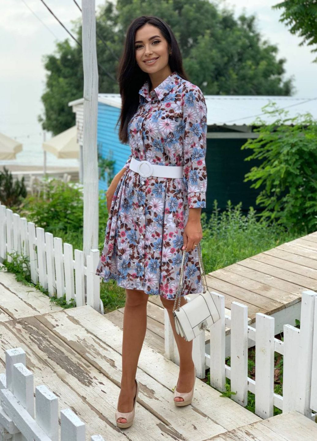 Серое повседневный платье-рубашка на пуговицах рубашка Allthings с цветочным принтом