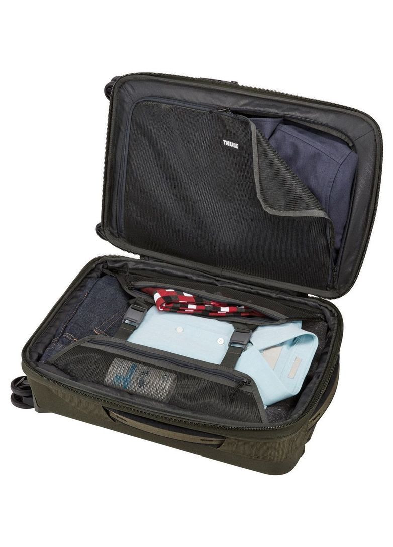Чемодан на колесах Crossover 2 Carry On Spinner (Forest Night) (TH 3204033) (TH 3204033) Thule (315032365)