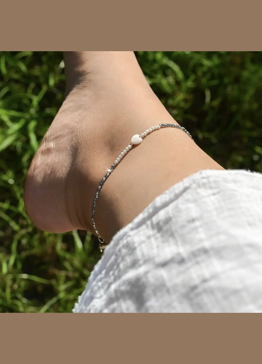 Анклет браслет на ногу Чеський Кришталь дзеркальний + вставка серце Перламутр, гіп-ний сплав колір срібло d-2мм L-23-28см No Brand браслет анклет (301279080)