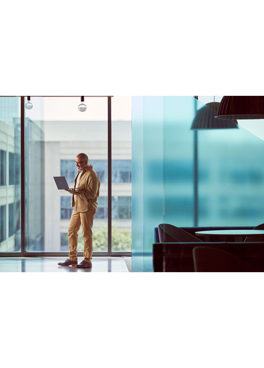 Ноутбук B66V4AT EliteBook Ultra G1i 14" 2.8k Touch, Intel U5-228V, 32GB, F1TB, UMA, Win11P, HP (372459591)