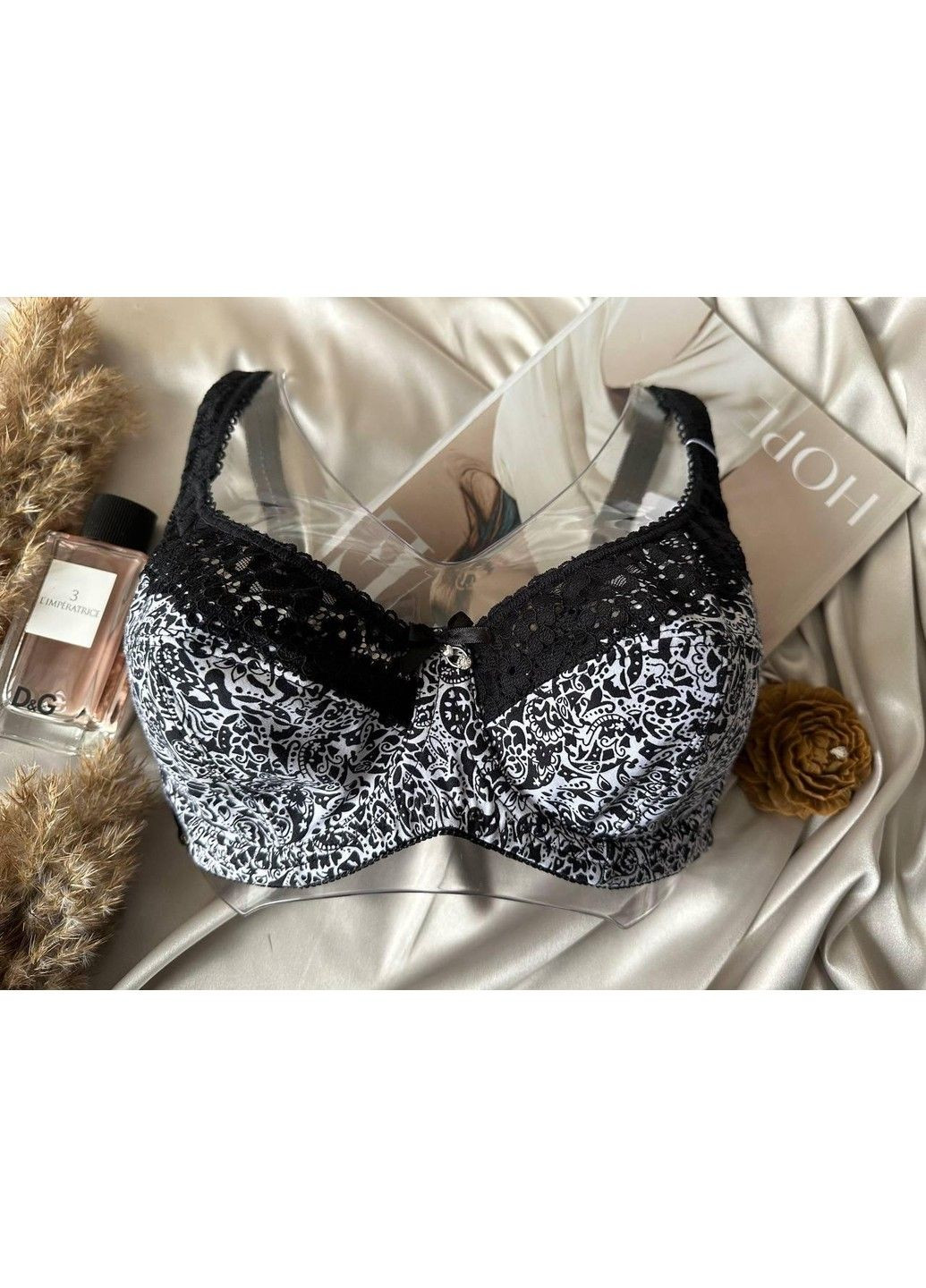 Чёрно-белого бюстгальтер на большую грудь без поролона черно-белый Lanny Mode