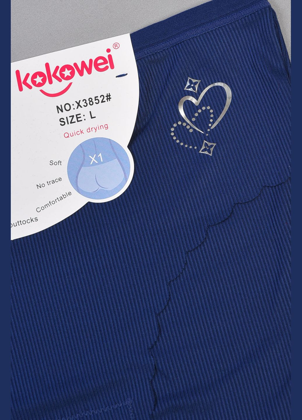 Трусы женские батальные синего цвета Let's Shop (301505794)