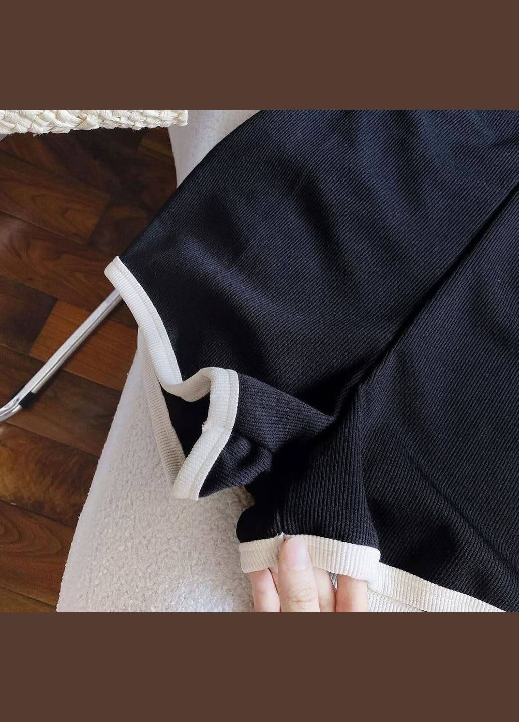 Комбінезон жіночий Україна комбінезон-шорти однотонний чорно-білий повсякденний