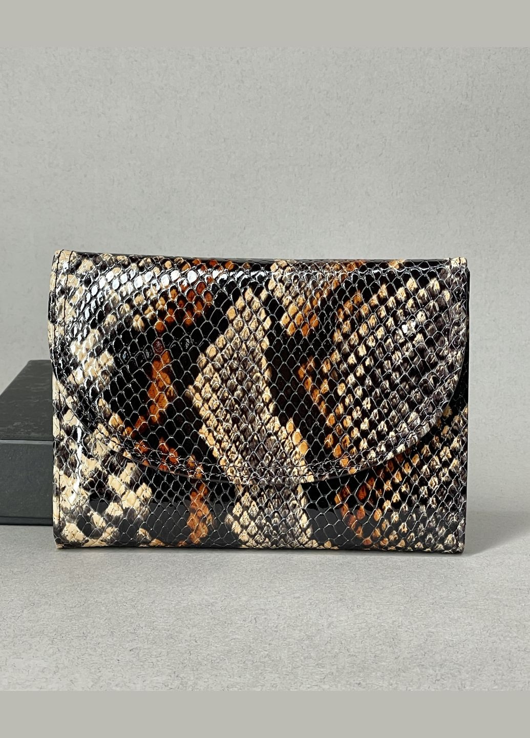 Женский кошелек из натуральной итальянской кожи с эффектом питона Bella Bertucci Гаманець (348357460)