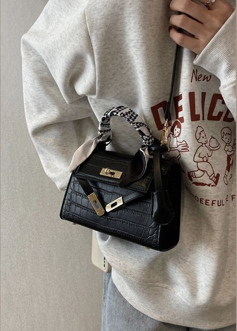 Женская сумка 032 кросс-боди рептилия на ремешке черная No Brand (296008119)