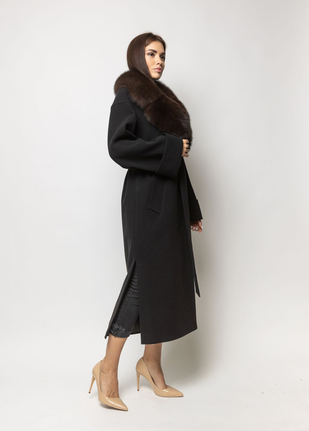 Черное демисезонное Каталея Чёрное+мех CHIUAS