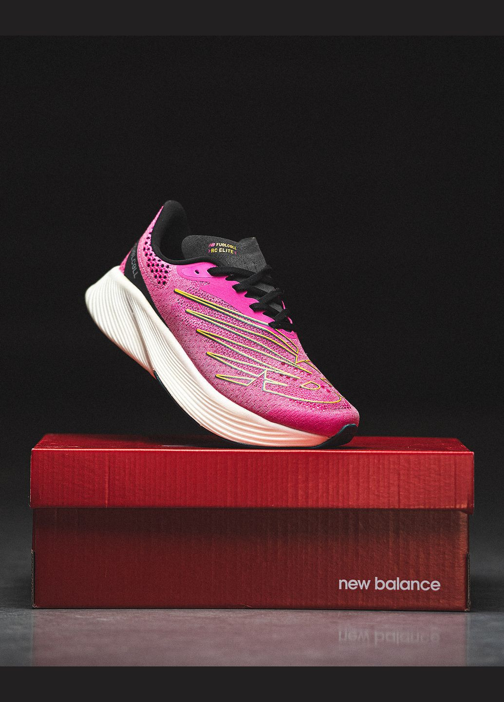 Кроссовки женские New Balance Fuel Cell RC Elite pink | Нью Беланс Фуэл Сэлл розовые No Brand розовые демисезоны (315683548)