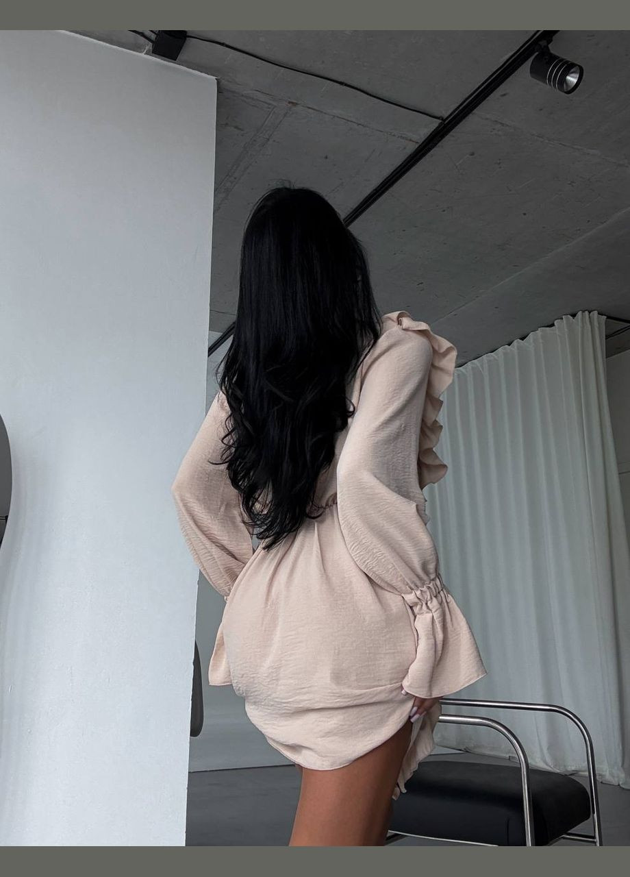 Бежевое праздничный, вечернее женское приталенное платье креп жатка No Brand