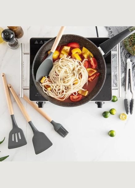 Набор кухонных принадлежностей из силикона и дерева с подставкой Kitchen Set 12 предметов Черный (HA-50) No Brand (334011310)