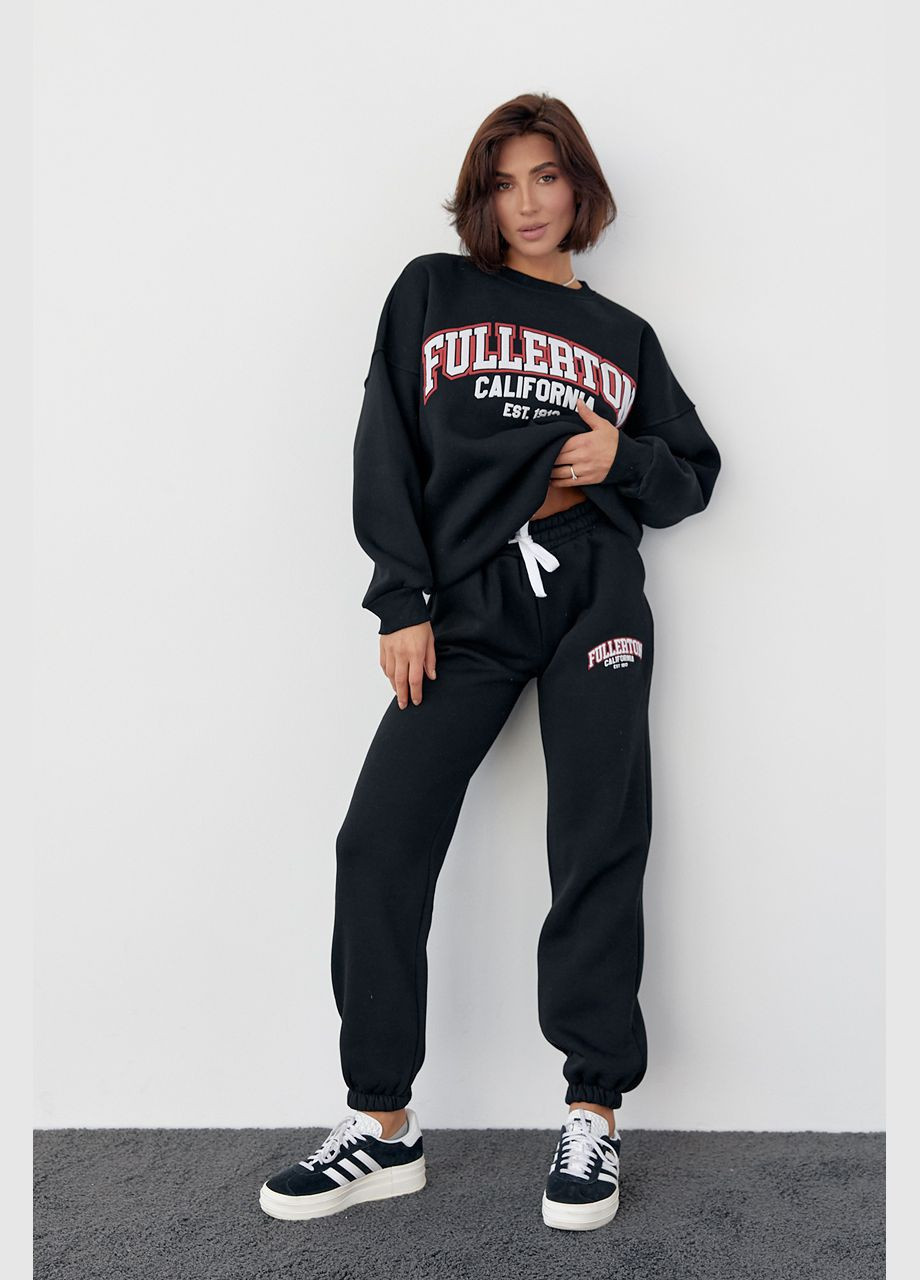 Женский спортивный костюм на флисе с принтом Fullerton California Liton (296909142)