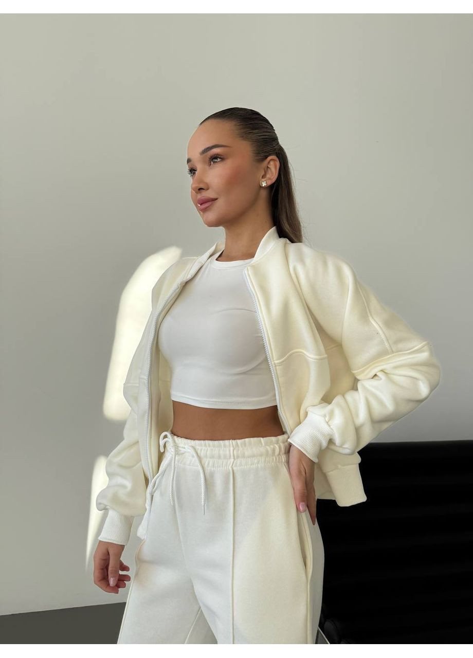 Теплый женский костюм с манжетами. No Brand (362588353)