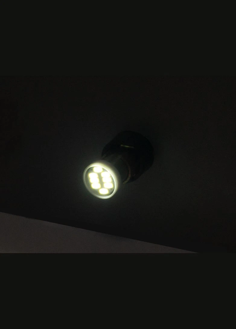 Светодиодная автомобильная лампа BA9S-3014-8smd белый 24V LEDUA (323474900)