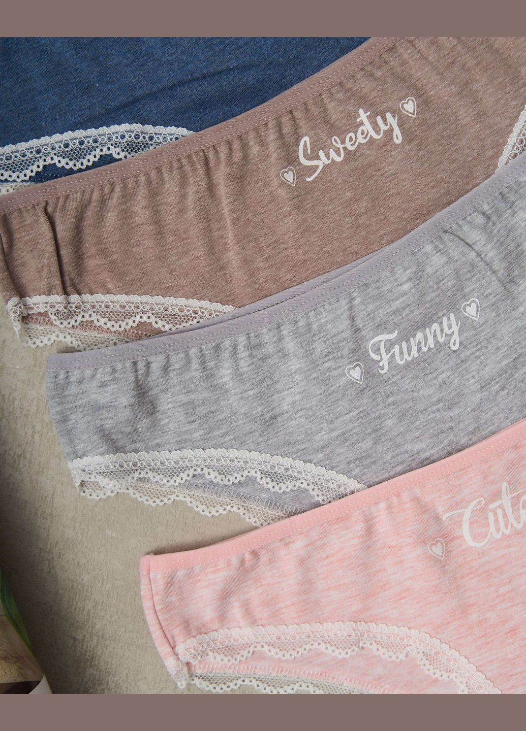 Американки з ніжним мереживом ніжкою 5 шт. Nicoletta (322126859)