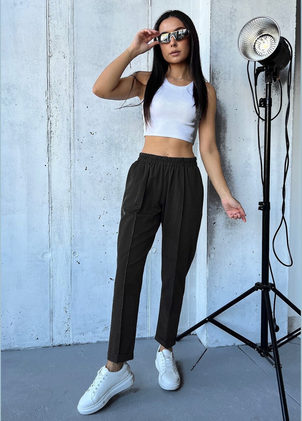 Класичні стильні жіночі штани з костюмної тканини INNOE Штани (315733647)