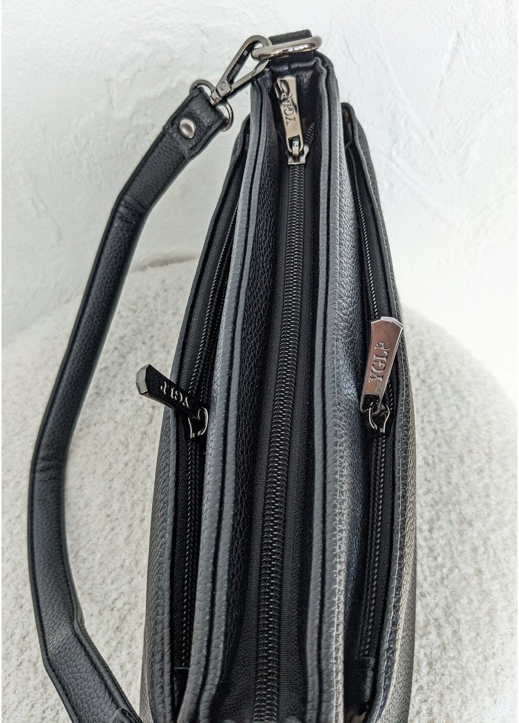 Компактна чорна сумка з екошкіри InFashion Сумка (360751145)