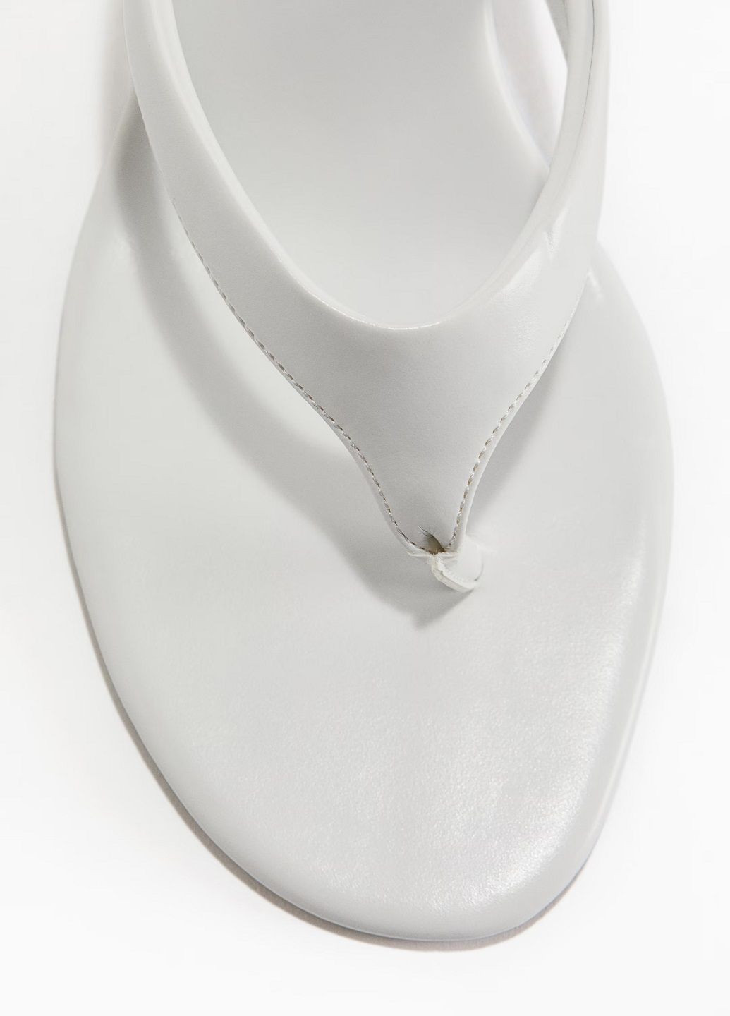 Белые босоножки H&M