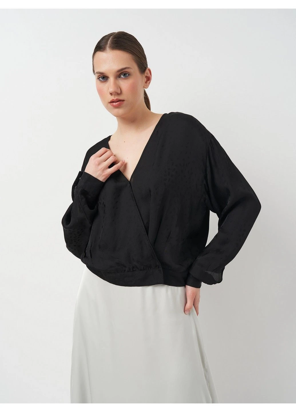 Чёрная блуза H&M