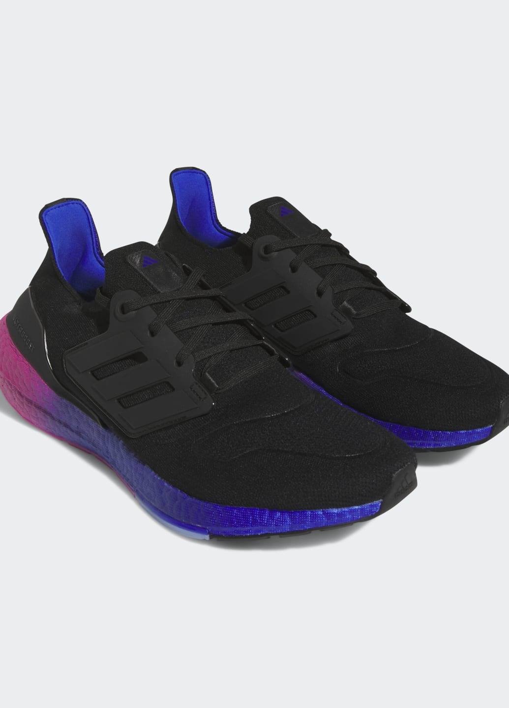Чорні всесезон кросівки ultraboost 22 adidas