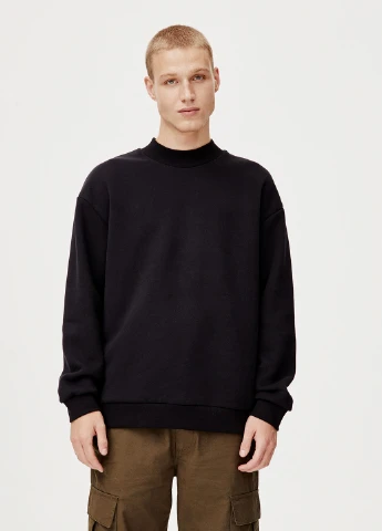 Чорний світшоти Pull & Bear однотонний нашивки (245771175)