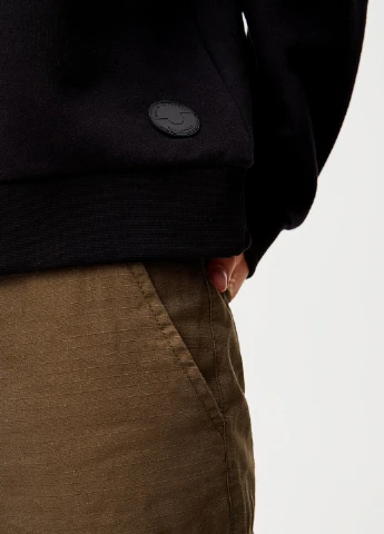 Чорний світшоти Pull & Bear однотонний нашивки (245771175)