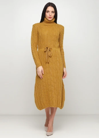 Гірчична кежуал сукня Dins Tricot однотонна