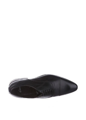 Черные кэжуал туфли Clarks на шнурках