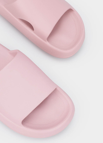 Розовые шлепанцы Skechers
