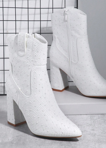 Белые демисезонная ботинки SHEIN