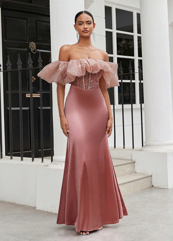 Розовое вечернее платье с открытыми плечами, с корсетом SHEIN однотонное