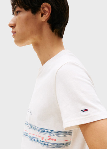 Белая футболка Tommy Jeans