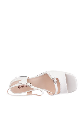Белые босоножки Blizzarini с ремешком лаковые