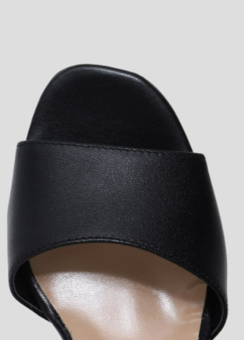 Черные босоножки Repo