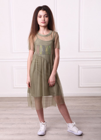 Оливкова (хакі) кежуал сукня сукня-футболка Marions з написами