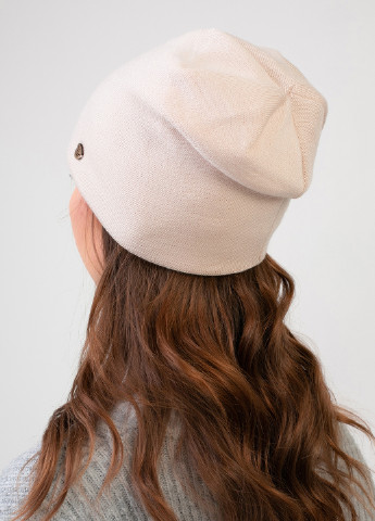 Зимова класична тепла вовняна шапка жіноча на флісовій підкладці 550497 DeMari 45 ДеМари біні однотонна бежева кежуал вовна