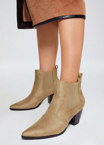 Песочные демисезонная ботинки SHEIN