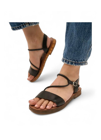 Черные босоножки ALLSY с ремешком