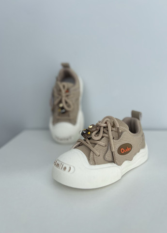 Бежевые всесезонные кроссовки Paliament