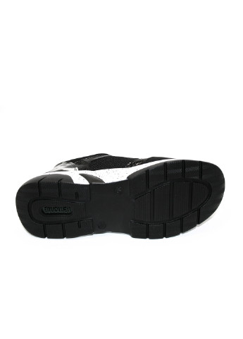 Черные демисезонные кроссовки Remonte