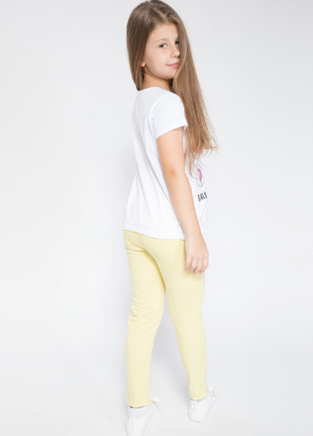 Желтые кэжуал демисезонные брюки DeFacto