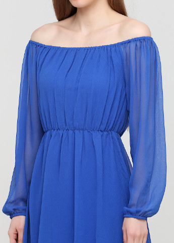 Блакитна коктейльна сукня кльош, з відкритими плечима NLY TREND однотонна