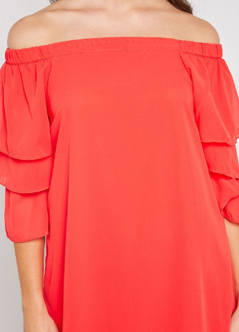 Красное коктейльное платье с открытыми плечами Vero Moda однотонное