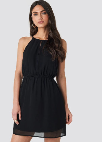 Чорна кежуал плаття, сукня кльош NA-KD однотонна