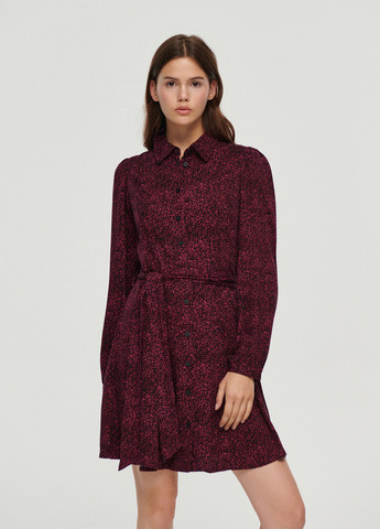 Вишневое кэжуал платье рубашка House с абстрактным узором