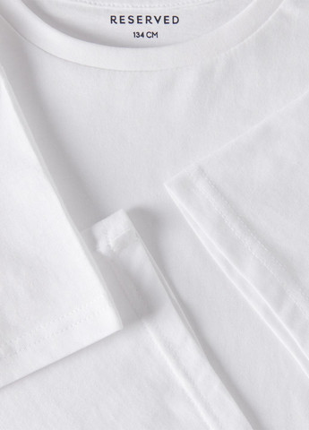 Белая летняя футболка Reserved