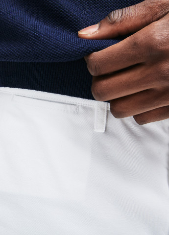 Белые кэжуал летние прямые брюки Lacoste
