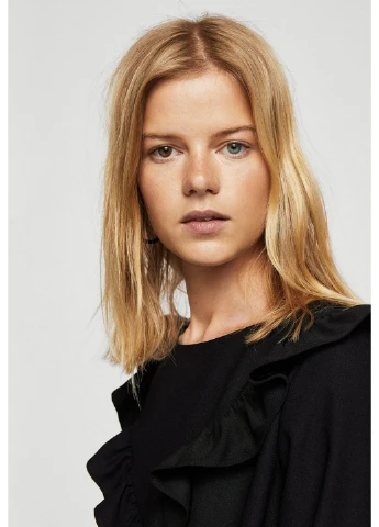 Черное коктейльное платье Mango однотонное