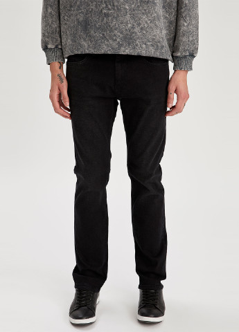 Черные джинсовые демисезонные зауженные брюки DeFacto